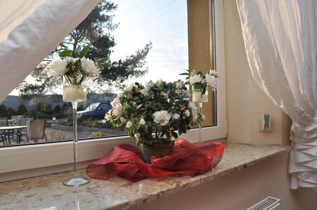 Hotel Zagiel Niewiesze Bagian luar foto
