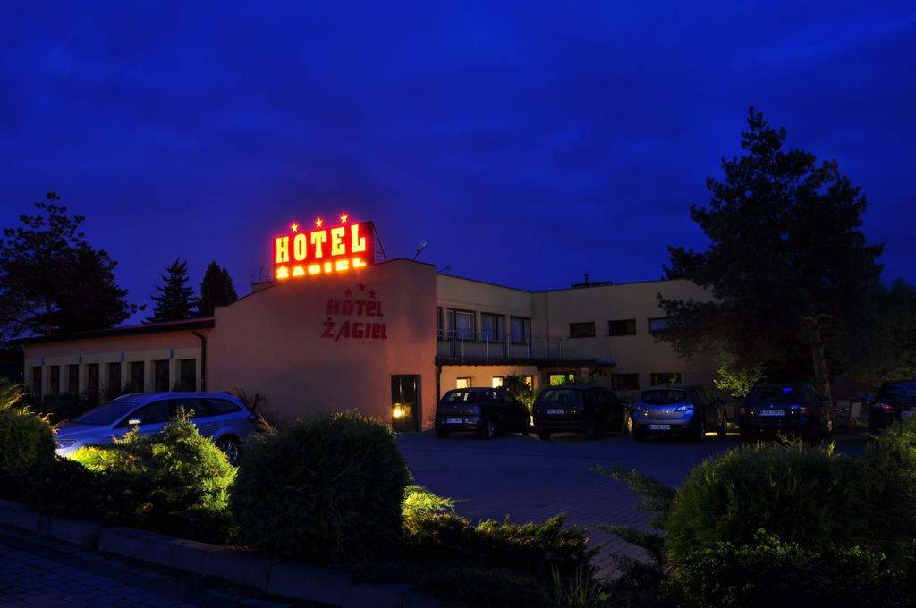 Hotel Zagiel Niewiesze Bagian luar foto