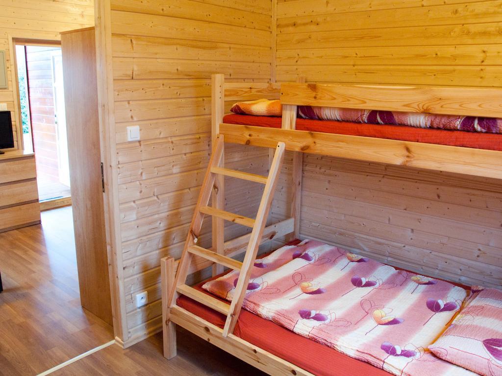 Hotel Zagiel Niewiesze Bagian luar foto