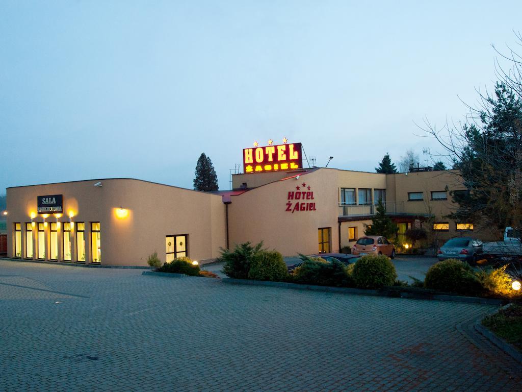 Hotel Zagiel Niewiesze Bagian luar foto