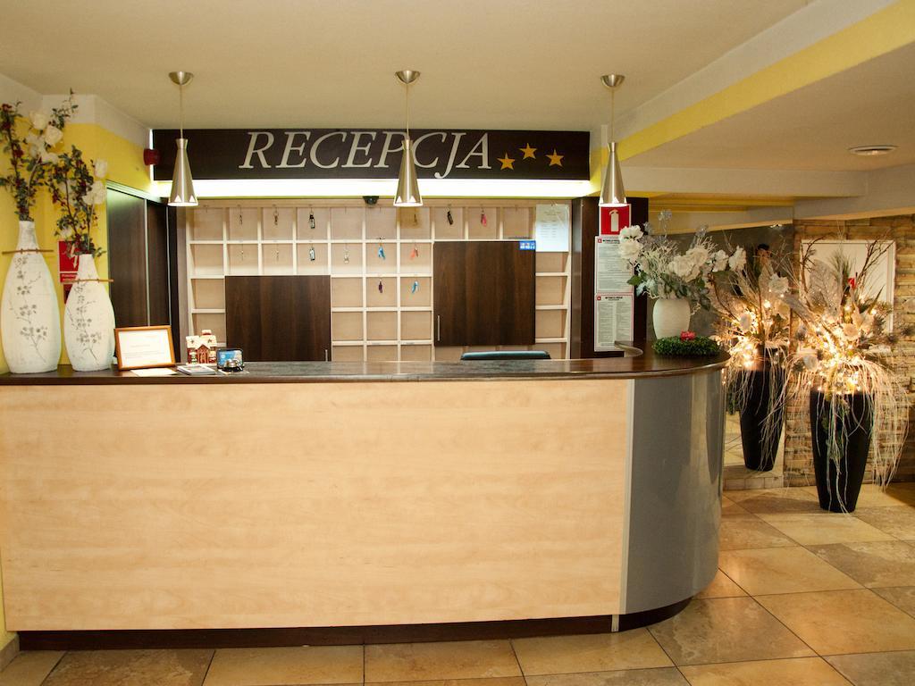 Hotel Zagiel Niewiesze Bagian luar foto