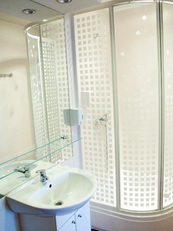 Hotel Zagiel Niewiesze Ruang foto