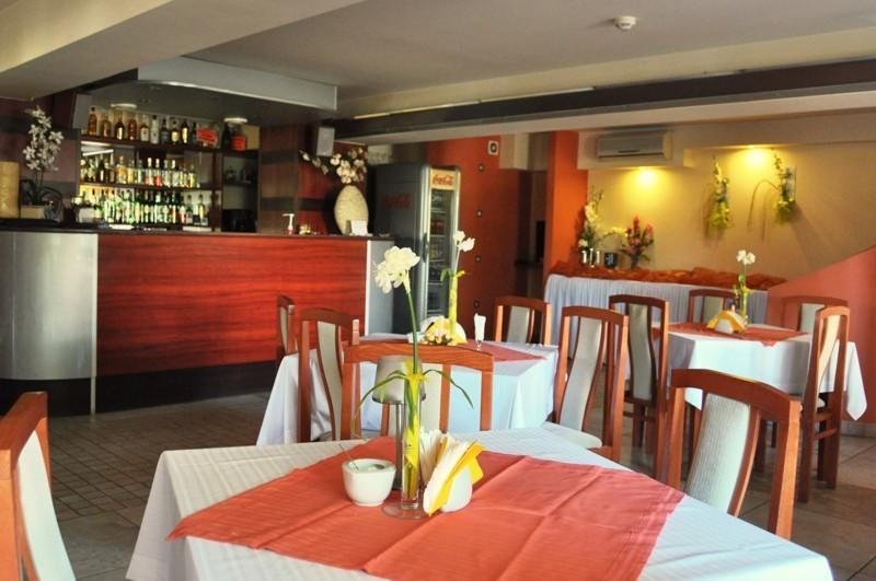 Hotel Zagiel Niewiesze Bagian luar foto